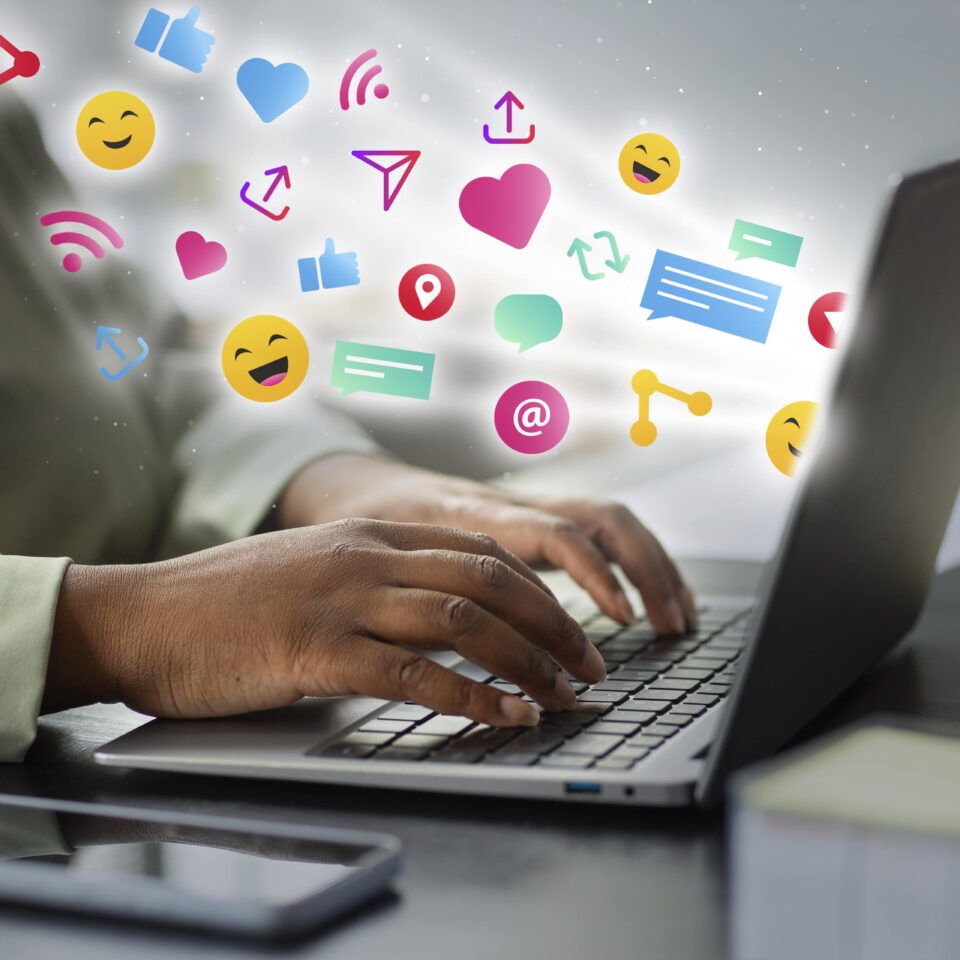 social-media-marketing-concept-marketing-with-applications (1)-min